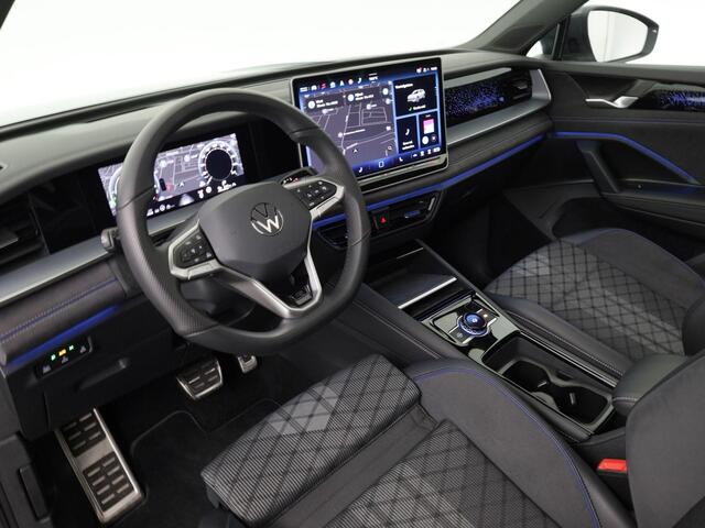 Volkswagen Tayron R-Line Edition 1.5 eHybrid 204 pk | Panoramadak | IQ Light| 360 camera | Carplay | Adaptive Cruise Control | 20 inch