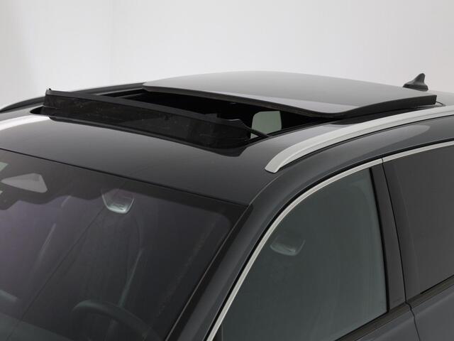 Volkswagen Tayron R-Line Edition 1.5 eHybrid 204 pk | Panoramadak | IQ Light| 360 camera | Carplay | Adaptive Cruise Control | 20 inch