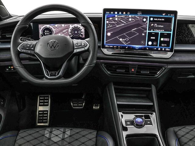 Volkswagen Tayron R-Line Edition 1.5 eHybrid 204 PK 6 versn. DSG · Black Style Pakket · Panoramaschuif-kanteldak · Trekhaak inklapbaar, met elektrische ontgrendeling, incl. aanhangermanoeuvreerhulp Trailer Assist · Voorraad OUTLET · Prijs is inclusief inruilpremie ·