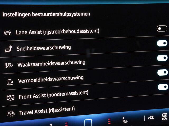 Volkswagen Tayron R-Line Edition 1.5 eHybrid 204 PK 6 versn. DSG · Black Style Pakket · Panoramaschuif-kanteldak · Trekhaak inklapbaar, met elektrische ontgrendeling, incl. aanhangermanoeuvreerhulp Trailer Assist · Voorraad OUTLET · Prijs is inclusief inruilpremie ·