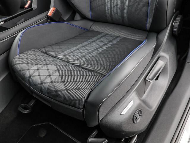 Volkswagen Tayron R-Line Edition 1.5 eHybrid 204 PK 6 versn. DSG · Black Style Pakket · Panoramaschuif-kanteldak · Trekhaak inklapbaar, met elektrische ontgrendeling, incl. aanhangermanoeuvreerhulp Trailer Assist · Voorraad OUTLET · Prijs is inclusief inruilpremie ·