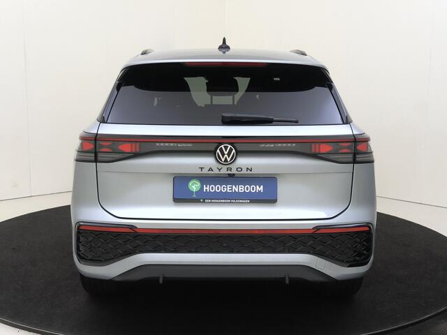 Volkswagen Tayron R-Line Edition | 'App-Connect' draadloze smartphone integratie | Automatische afstandsregeling (Adaptive Cruise Control) | Black Style Pakket