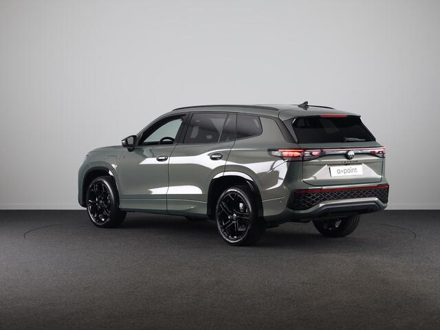 Volkswagen Tayron R-Line Edition 1.5 eHybrid 204 PK | Black Style | Trekhaak | Panoramadak |