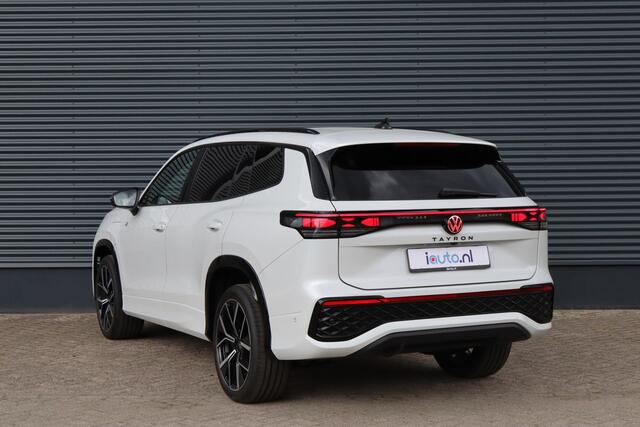 Volkswagen Tayron 1.5 eHybrid 272PK R-Line Black Style IQ.Light/Pano/Keyless/Camera/DCC/ACC/ Dodehoek/20"/Trekhaak wegkl.