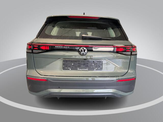 Volkswagen Tayron 1.5 eTSI 204pk DSG Life Edition · Camera · Inklap. Trekhaak · Stuur- & Stoelverwarming · 18"Velgen · Parkeerassistent · Garantie t/m 09-07-2027