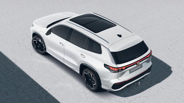 Volkswagen Tayron 1.5 eHybrid 272 6DSG R-Line Edition | 'App-Connect' draadloze smartphone integratie | Automatische afstandsregeling (Adaptive Cruise Control) | Black Style Pakket
