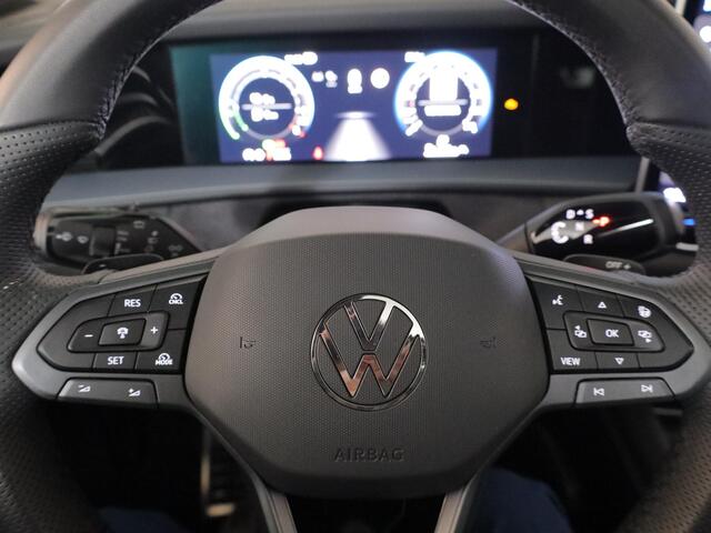 Volkswagen Tayron 1.5 eHybrid R-Line Edition 204 pk Automaat (DSG) | Verlengde garantie | Navigatie | Panoramadak | Trekhaak (wegklapbaar) | Parkeersensoren (Park assist) | Achteruitrijcamera | Black Style pakket | R-Line |