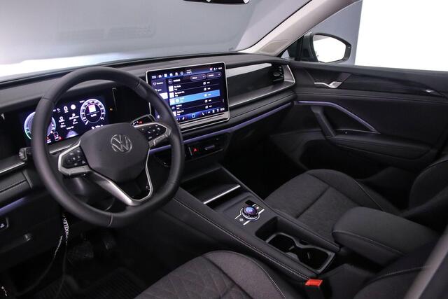 Volkswagen Tayron Life Edition 1.5 TSI eHybrid 204pk DSG Automaat Trekhaak, Adaptive cruise control, Achteruitrijcamera, LED koplampen, App connect, Stoelverwarming