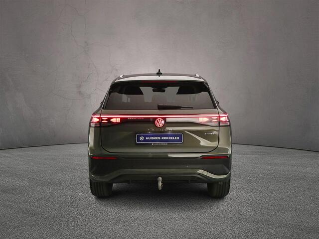 Volkswagen Tayron Life Edition 1.5 TSI eHybrid 204pk DSG Automaat Trekhaak, Adaptive cruise control, Achteruitrijcamera, LED koplampen, App connect, Stoelverwarming