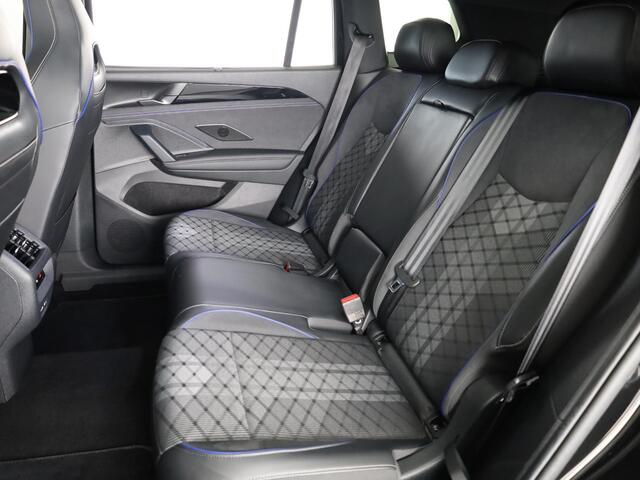 Volkswagen Tayron R-Line Edition 1.5 eHybrid 200 kW / 272 PK SUV 6 v Head-Up Display | 360 camera | Panoramadak