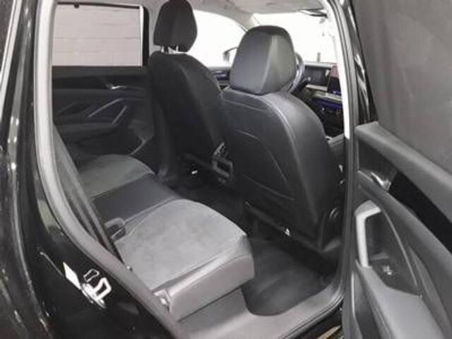 Volkswagen Tayron 1.5 TSI 204pk DSG eHybrid Elegance / Trekhaak / Navi / HD Matrix Led
