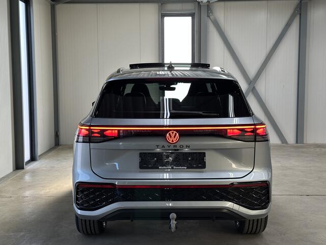 Volkswagen Tayron 1.5 eHybrid R-Line Edition 272pk | Groot scherm | Trekhaak | Pano | 360 camera | Black-style | Head-up | IQ-Light | Massage