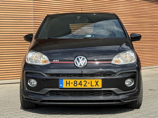 Volkswagen UP! 1.0 TSI GTI 17Inch / All season banden / PDC / Clima / Spoiler