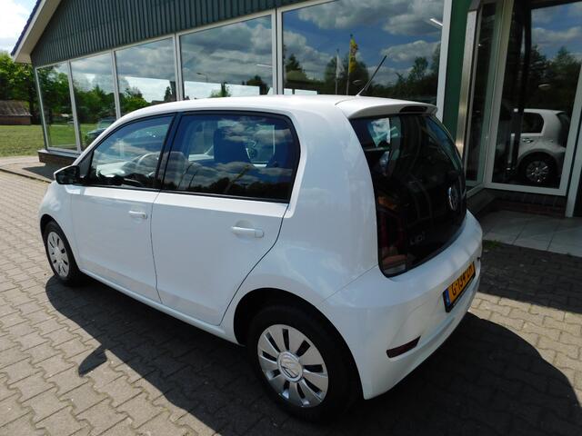 Volkswagen UP! 1.0MPI 60PK MOVE UP!! All-in Prijs! 1 jaar garanti