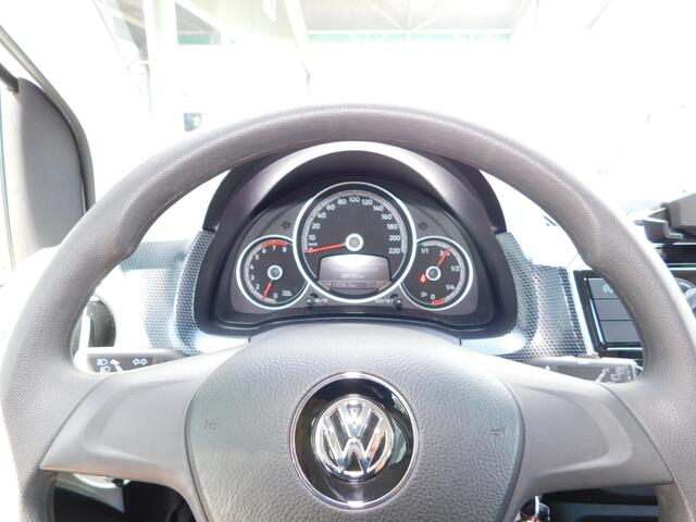 Volkswagen UP! 1.0MPI 60PK MOVE UP!! All-in Prijs! 1 jaar garanti
