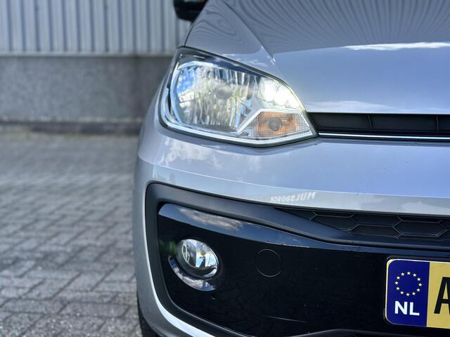 Volkswagen UP! 1.0 R-line CAM|NAP|AIRCO|STOELVERWARMING
