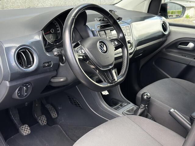 Volkswagen UP! 1.0 R-line CAM|NAP|AIRCO|STOELVERWARMING