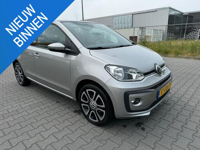 Volkswagen UP! 1.0 BMT high up!