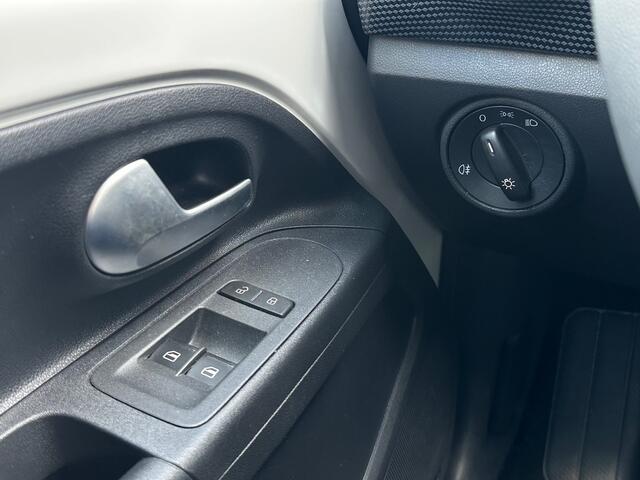 Volkswagen UP! 1.0 65pk Airco Bluetooth Lane Assist