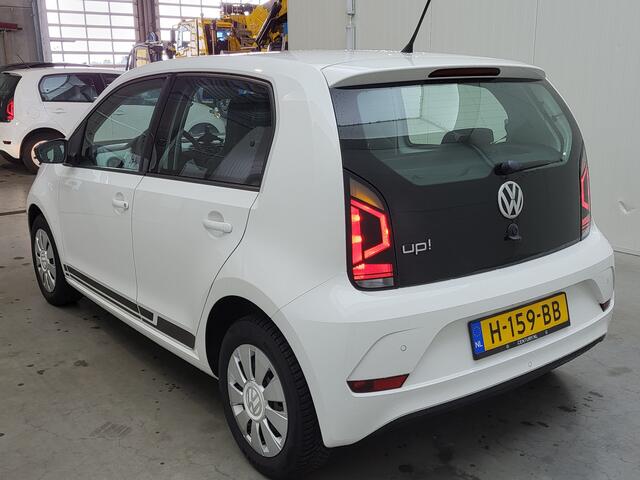 Volkswagen UP! 1.0 BMT move up! | Verwacht | PDC | Cruise | 4-seizoen banden |