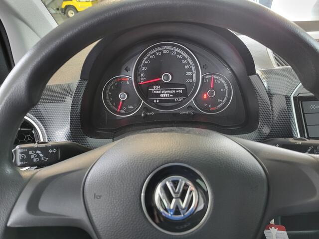 Volkswagen UP! 1.0 BMT move up! | Verwacht | PDC | Cruise | 4-seizoen banden |