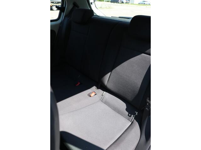 Volkswagen UP! 1.0 BMT move up!