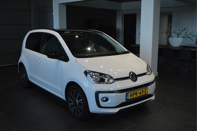 Volkswagen UP! 1.0 Black Style clima cruise pdc camera lichtmetaal 16 inch !!