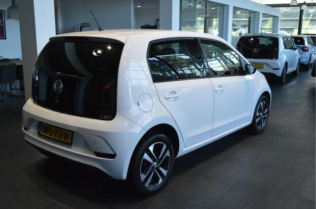 Volkswagen UP! 1.0 BMT IQ.DRIVE airco pdc cruise lichtmetaal 75 pk !!