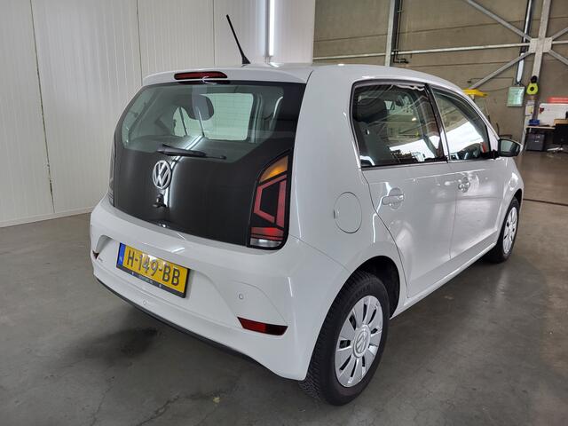 Volkswagen UP! 1.0 BMT move up! | Verwacht | PDC | Cruise | 4-seizoen banden |