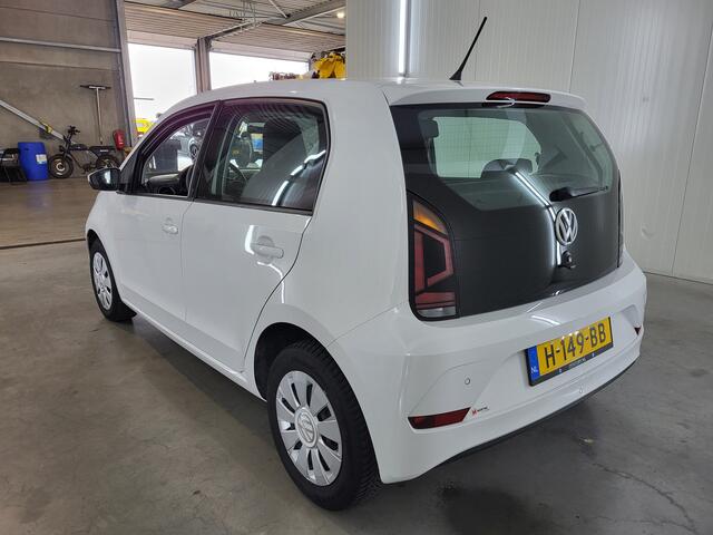 Volkswagen UP! 1.0 BMT move up! | Verwacht | PDC | Cruise | 4-seizoen banden |