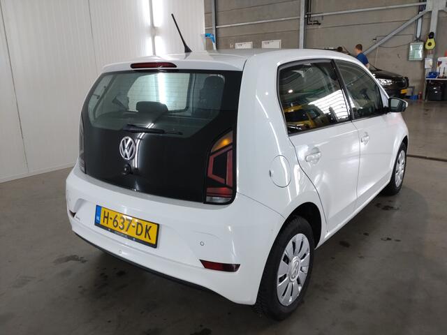 Volkswagen UP! 1.0 BMT move up! | Verwacht | PDC | Cruise | 4-seizoen banden |
