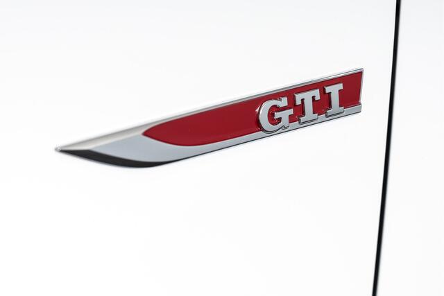 Volkswagen UP! 1.0 TSI GTI 116 PK | Cruise | PDC | Camera | ECC | Beats Audio | DAB | LM 17" |