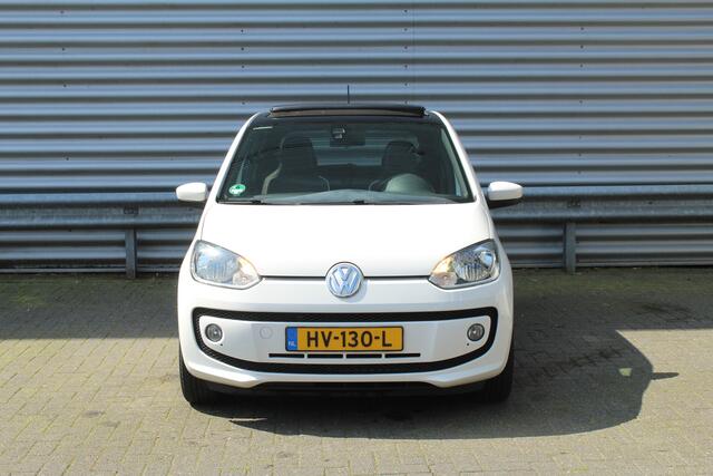 Volkswagen UP! 1.0 75pk high up! NL-Auto NAP Panoramadak Fender Airco Carplay Stoelverwarming CPV El. Ramen