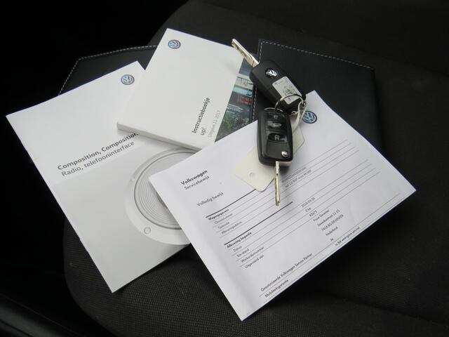 Volkswagen UP! 1.0 BMT move up! Executive Comfort * Rijklaarprijs incl. garantie * Camera * Parkeersensoren * DAB+ * Airco