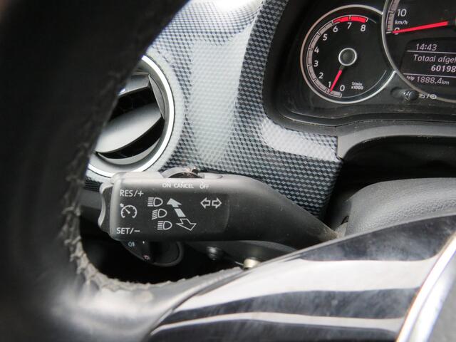 Volkswagen UP! 1.0 BMT move up! Executive Comfort * Rijklaarprijs incl. garantie * Camera * Parkeersensoren * DAB+ * Airco
