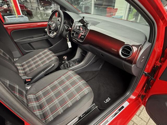 Volkswagen UP! 1.0 TSI GTI 116PK *!* NAVI/ BEATS/ STOELVERW/ PDC/ PRIVACY GLAS *!*