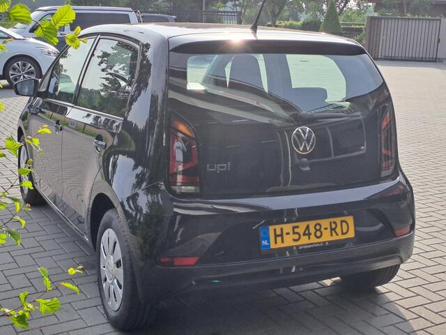 Volkswagen UP! 1.0 BMT take up! LED, Radio, Airco,