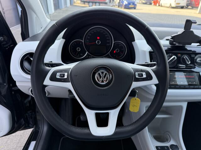 Volkswagen UP! 1.0 BMT up! beats Camera/Stoelwarm/BEATS AUDIO