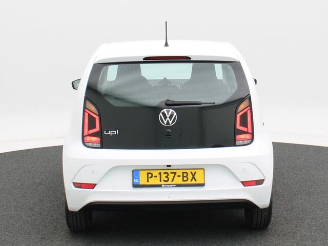 Volkswagen UP! 1.0 | Airco | Stoelverwarming | Cruise Control | Camera | 52.263 Km!!
