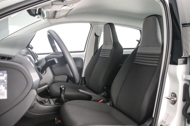 Volkswagen UP! Move up 1.0 MPI 65pk Bluetooth, Airco, DAB, Radio, Elektrische ramen voor, LED dagrijverlichting