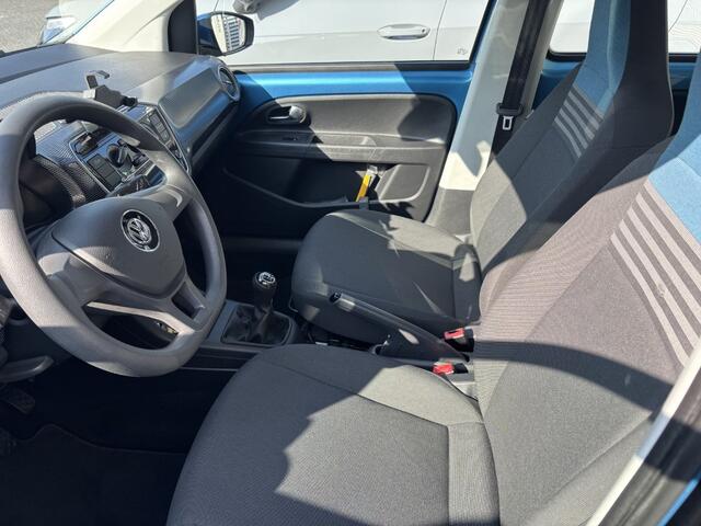 Volkswagen UP! 1.0 BMT move up! Executive Airconditioning / Bluetooth / El. Ramen / El. Spiegelbediening / DAB