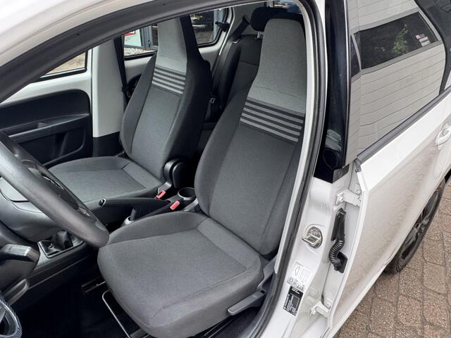 Volkswagen UP! 1.0 BMT high up! 75PK