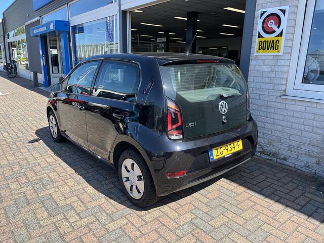 Volkswagen UP! 1.0 BMT move up! / 5 DEURS/ AIRCO/ BLUETOOTH/ AUTO-VERLICHT./ USB/ START-STOP/ ZEER ZUINIG/ DAB