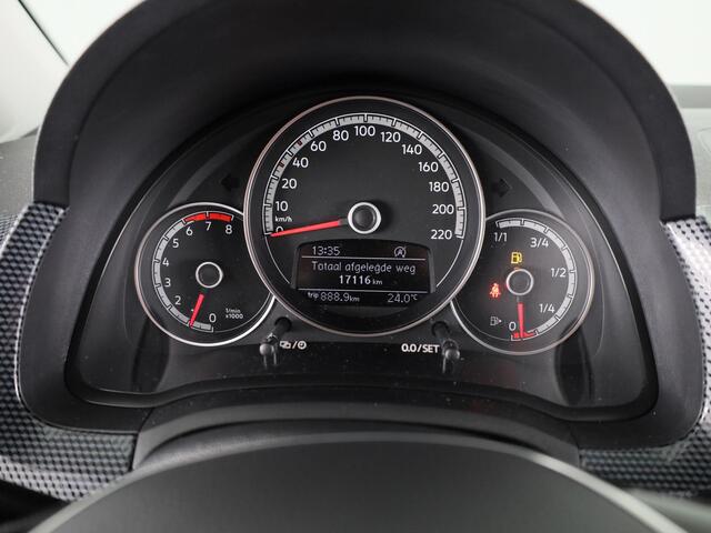 Volkswagen UP! 1.0 65PK | Verlengde garantie | ECC Airco | Parkeersensoren | Cruise control | Camera