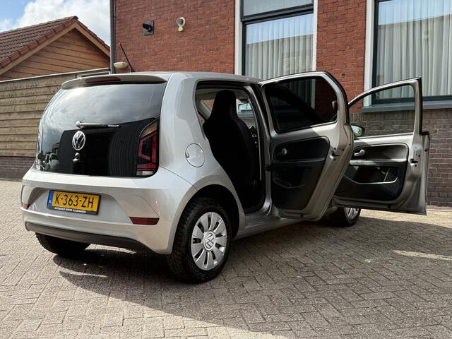 Volkswagen UP! 1.0 | AIRCO | BLUETOOTH | DAB | 5DRS |