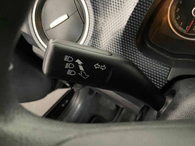 Volkswagen UP! 1.0 BMT move up!