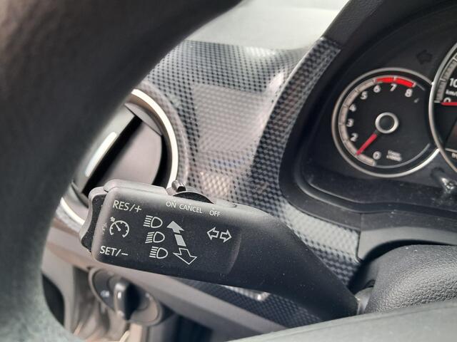 Volkswagen UP! 1.0 | Clima!! | Cruise control | Ndl auto!! | Apple carplay | RIJKLAARPRIJS INCL 12 MAANDEN GARANTIE EN BEURT