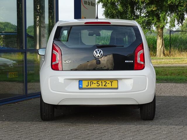 Volkswagen UP! 1.0 move up! BlueMotion NAV
