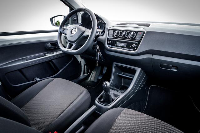 Volkswagen UP! 1.0 BMT 5 deurs Limited Edition I Airco I LMV I Org. Audio