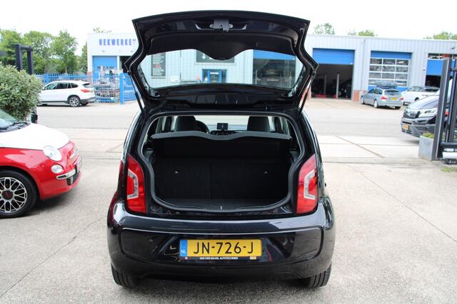Volkswagen UP! 1.0 move up! BlueM.